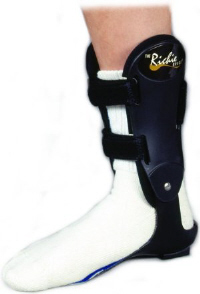 Shoes for sales drop foot braces